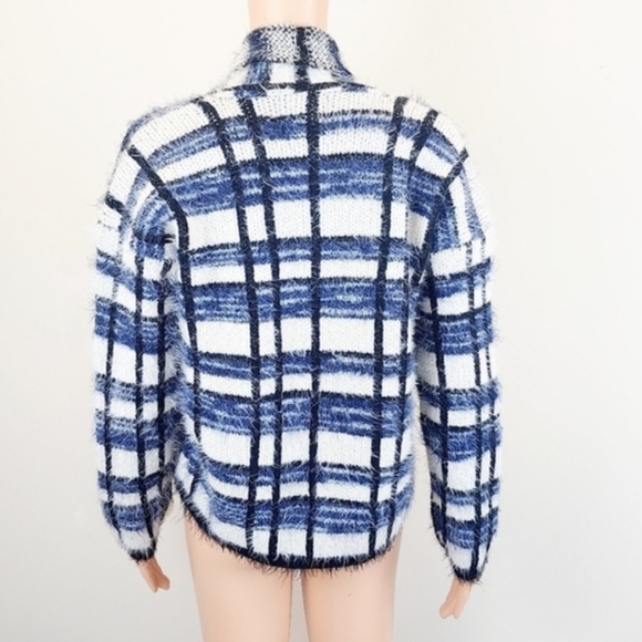 Anthropologie LA Fee Verte Plaid fuzzy open front Long sleeve cardigan - Picture 6 of 11